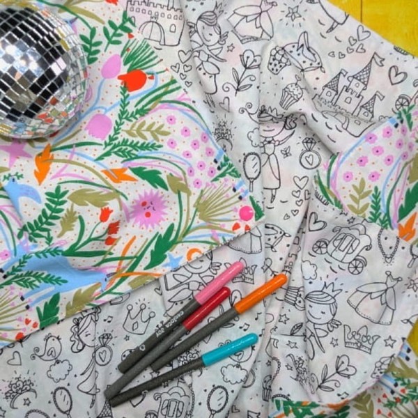 Tapis à colorier 4 en 1 - Princesses et licornes